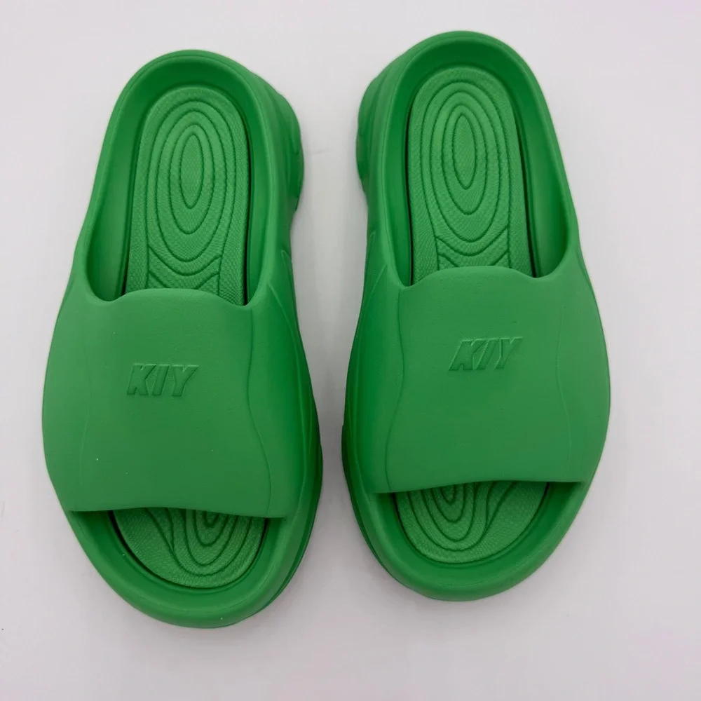 KIY Studios Men's Green Slide Sandals Comfort Cloud Footbed Size 5 NIB